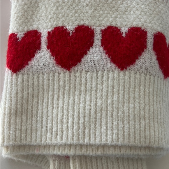 Red & Pink Hearts cozy cupcakes & cashmere Sweater med adorable cabincore - Picture 15 of 15